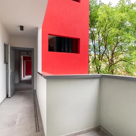 One Life דירה ביביונה