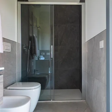 One Life * ביביונה