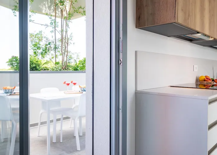 One Life بيبيوني